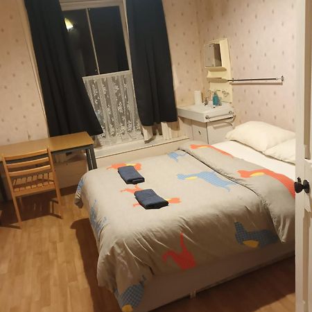 Presentation Convent Hostel Mooncoin Kültér fotó